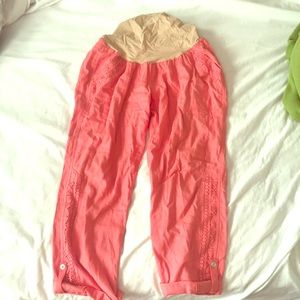 Coral maternity capris